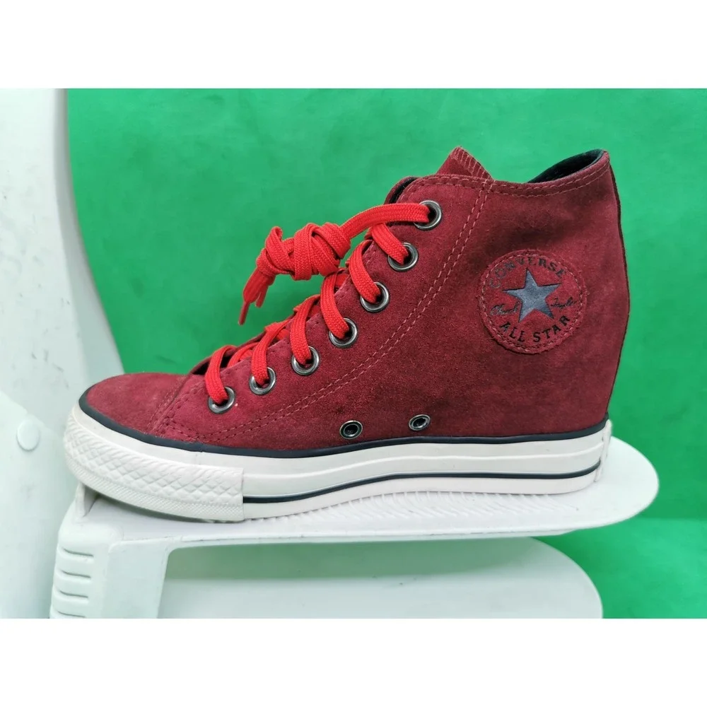 Converse Chuck Taylor Dahlia Lux Burgundy Suede Hidden Wedge Heel Sneaker Size 6